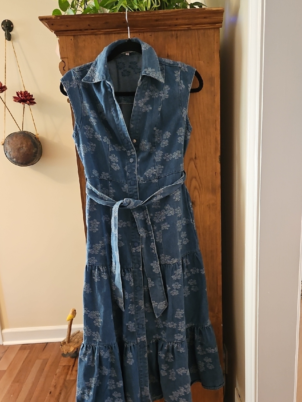 Solitaire  Cottagecore Sleeveless Blue Floral Denim Dress with Waist Tie